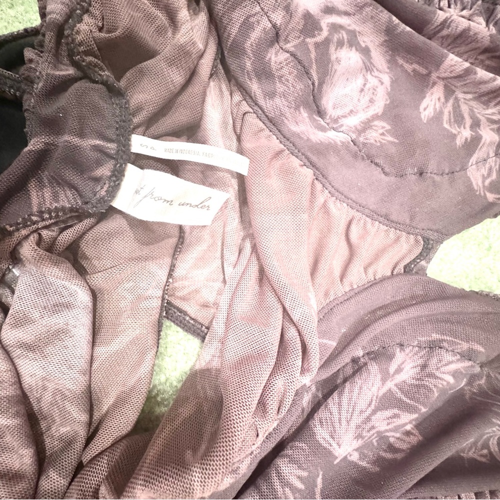 NWT Free People Black and Gray Floral Bodysuit - Picture 8 of 9